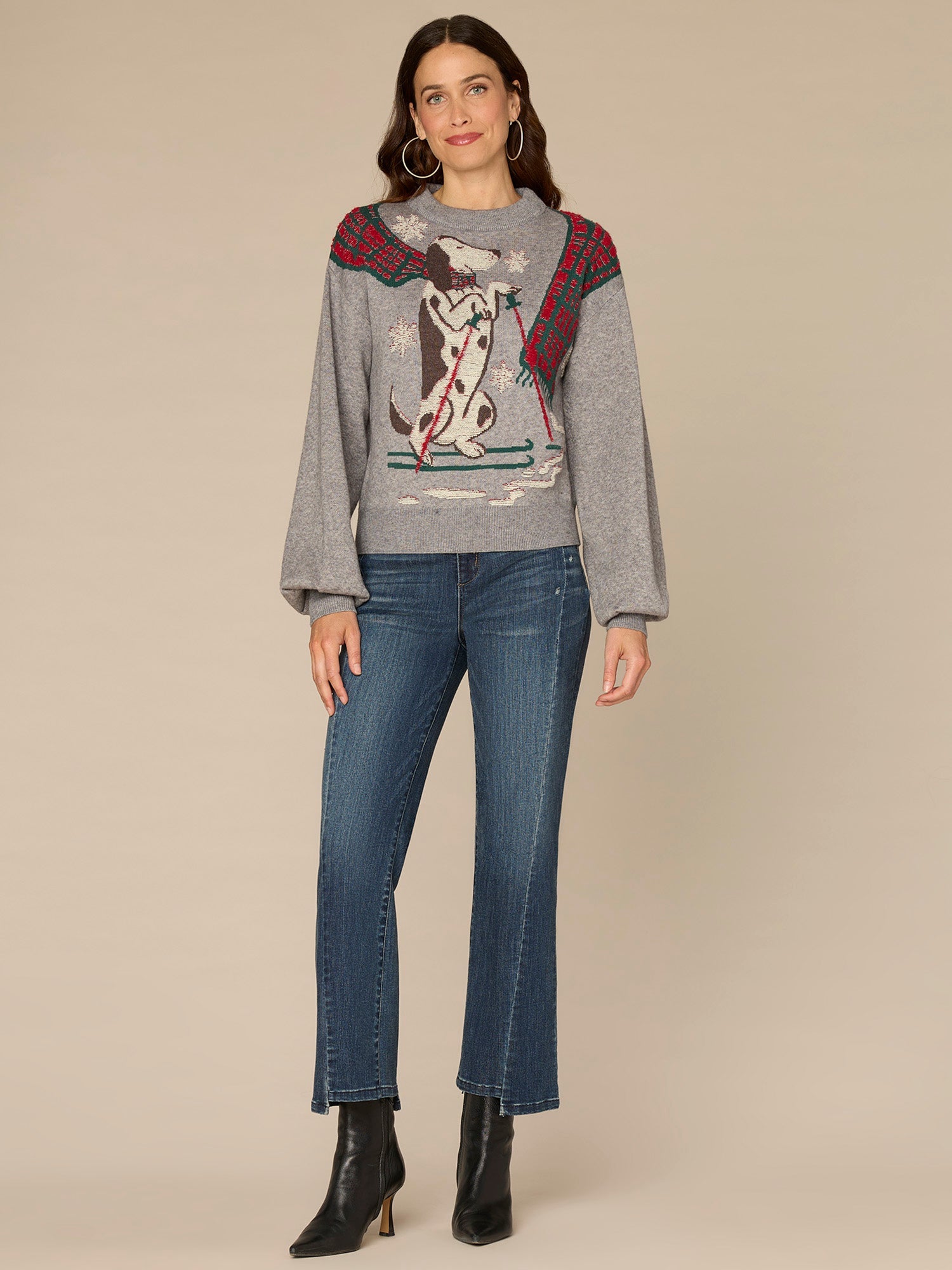 Long Sleeve High Round Neck Placement Skiing Dog Jacquard Sweater